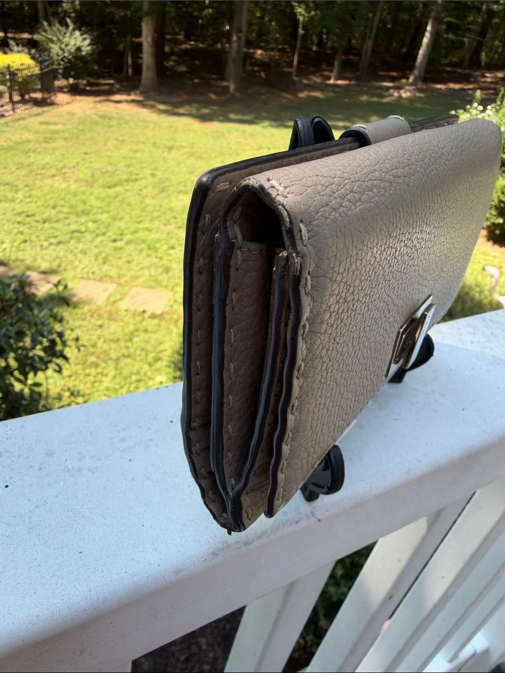 Fendi PEEKABOO CUOIO ROMA CORDA Taupe Leather Snap Wallet COA